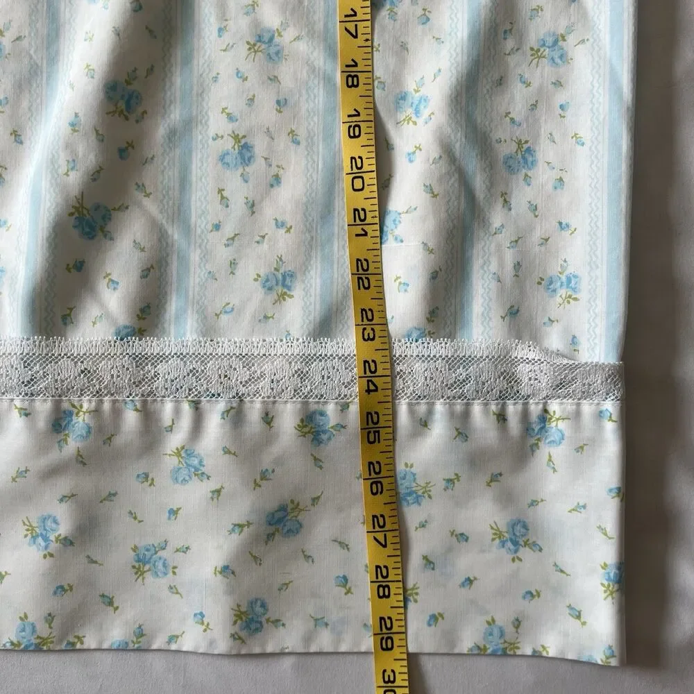 VTG 60-70s JC Penney Springmaid Blue White 2 Pillowcase Roses Lace Trim Percale